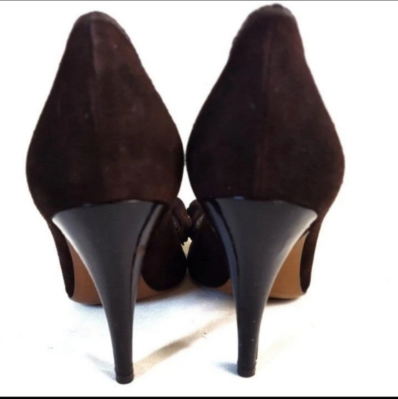 MOSCHINO CHEAP & CHIC Suede Ruffle Peep Toe Heels 36 - Picture 4 of 7